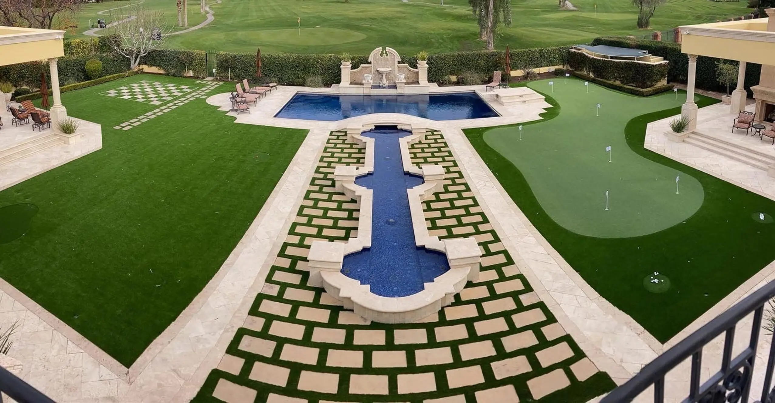 Artificial grass lawn installed by Jax Outdoor